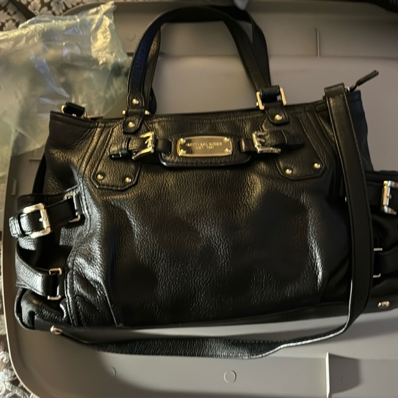 Michael Kors Handbags - MICHAEL KORS VINTAGE BAG